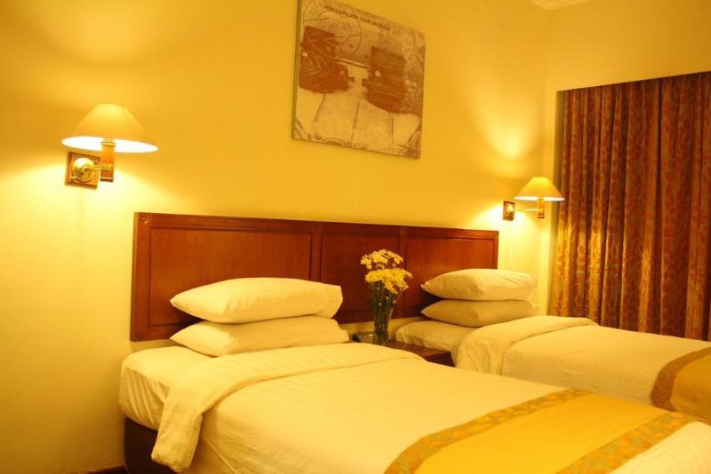 Bumi Wiyata Hotel Depok Exterior photo